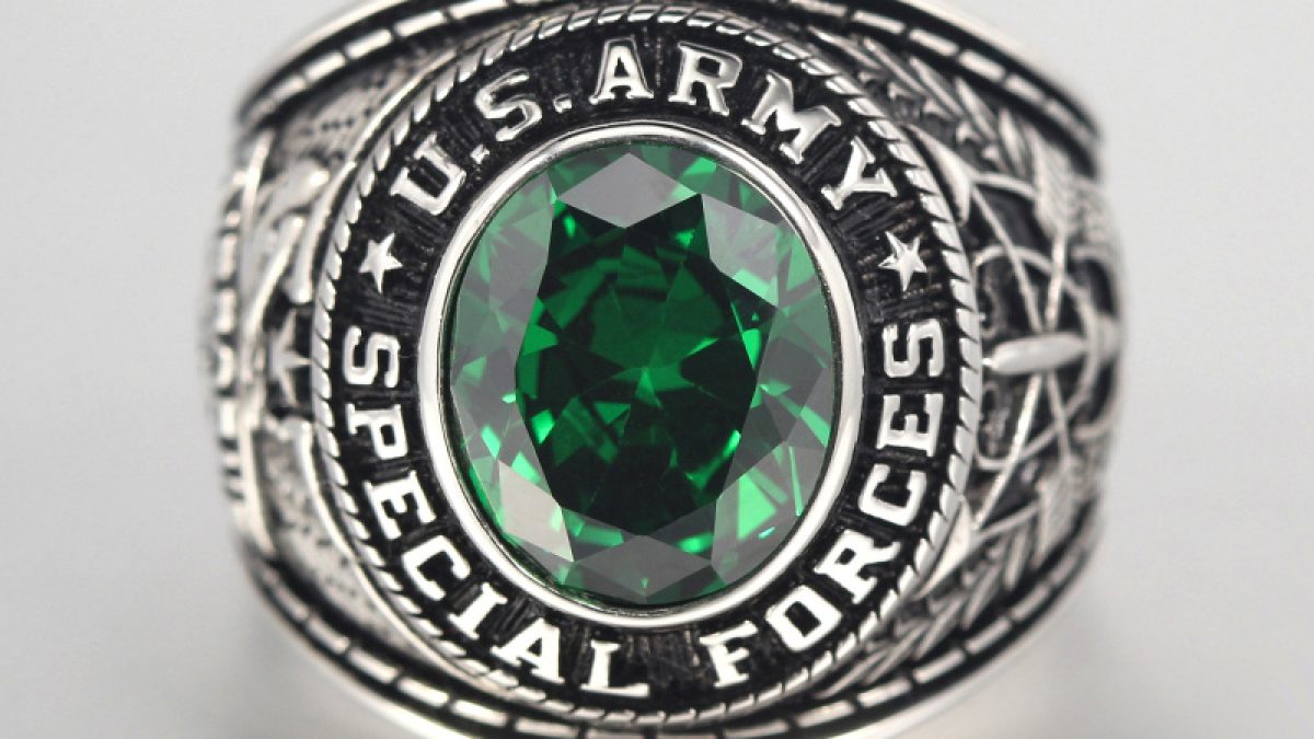 Vintage US Army Special Force AirBorne De Oppresso Liber Crest Green Beret Sterling Silver Ring Custom Your Jewelry On Online